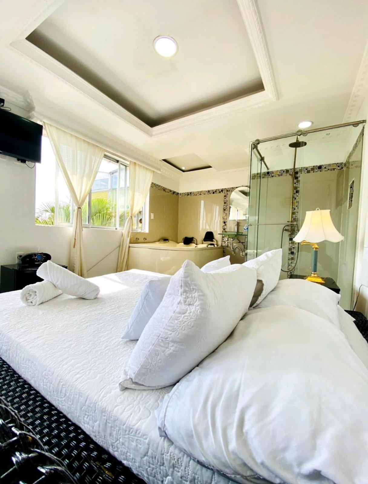 Hotel West California Puerto Espejo ภายนอก รูปภาพ